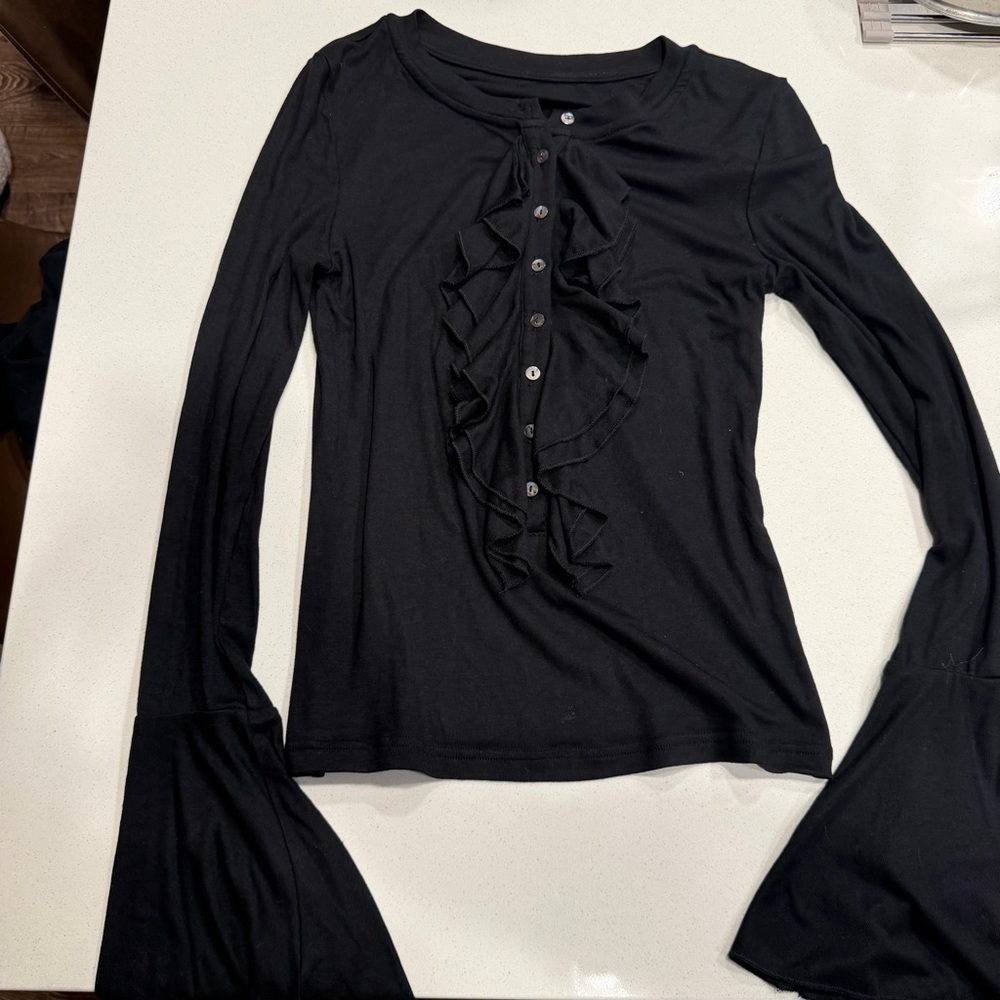Commense Flared Sleeve Ruffled Button T-Shirt - Picture 3 of 3